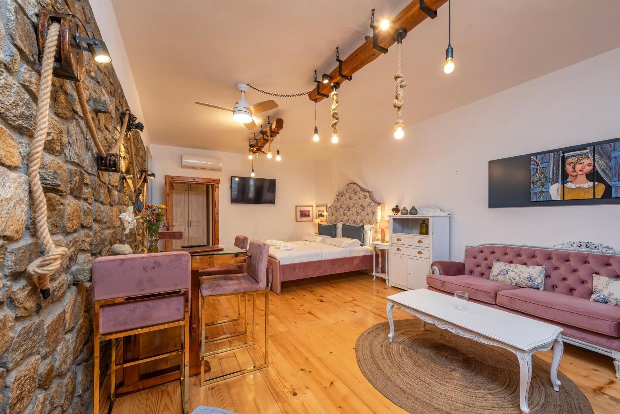 Ammou Area Villa Ammouliani Room photo